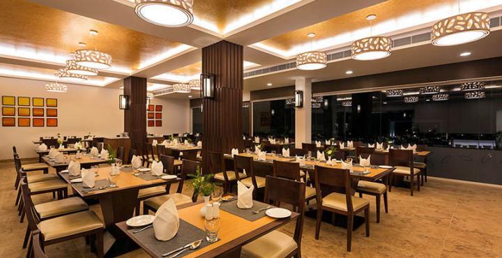 Confluence Banquets And Resort Mamallapuram Esterno foto